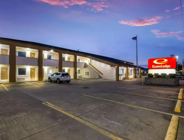 Econo Lodge Little Creek hotel detail image 2