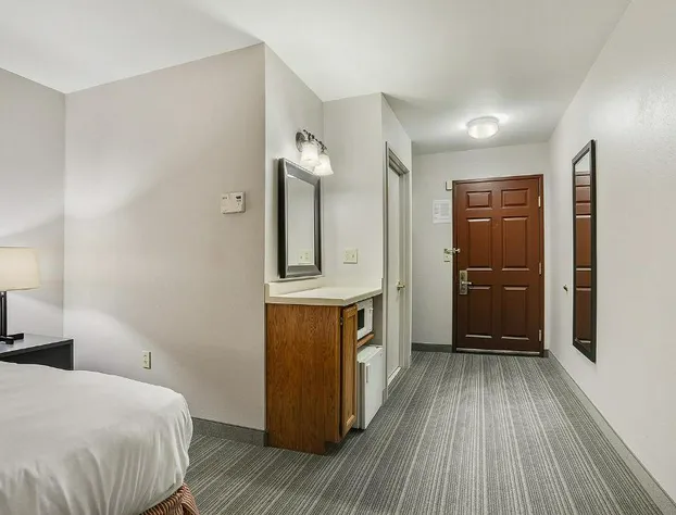 Country Inn & Suites by Radisson, Green Bay, WI hotel detail image 3