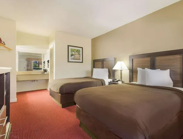 Suburban Studios Florence I-95 hotel detail image 4