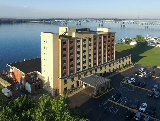 Crowne Plaza Niagara Falls NY Riverside by IHG hotel detail image 2