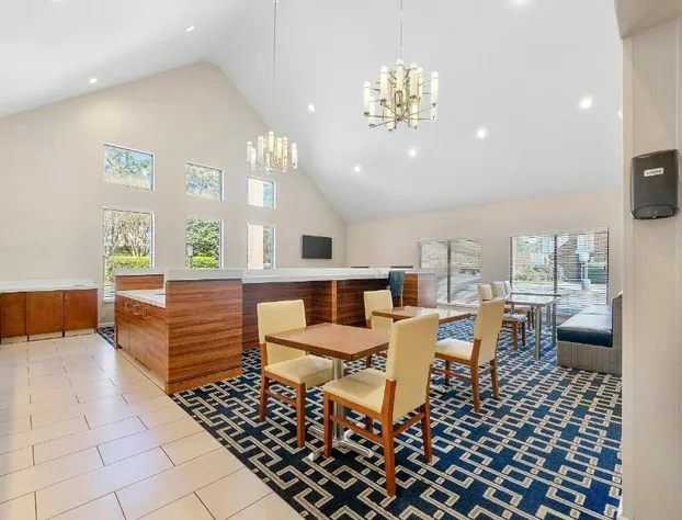 Sonesta ES Suites Atlanta Perimeter Center East hotel detail image 2