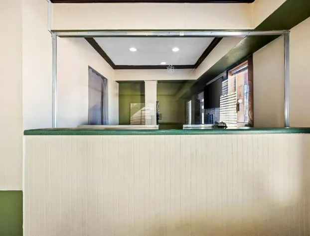 Americas Best Value Inn Ft. Jackson hotel detail image 4