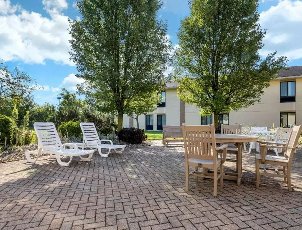 Quality Inn Dover hotel detail image 2