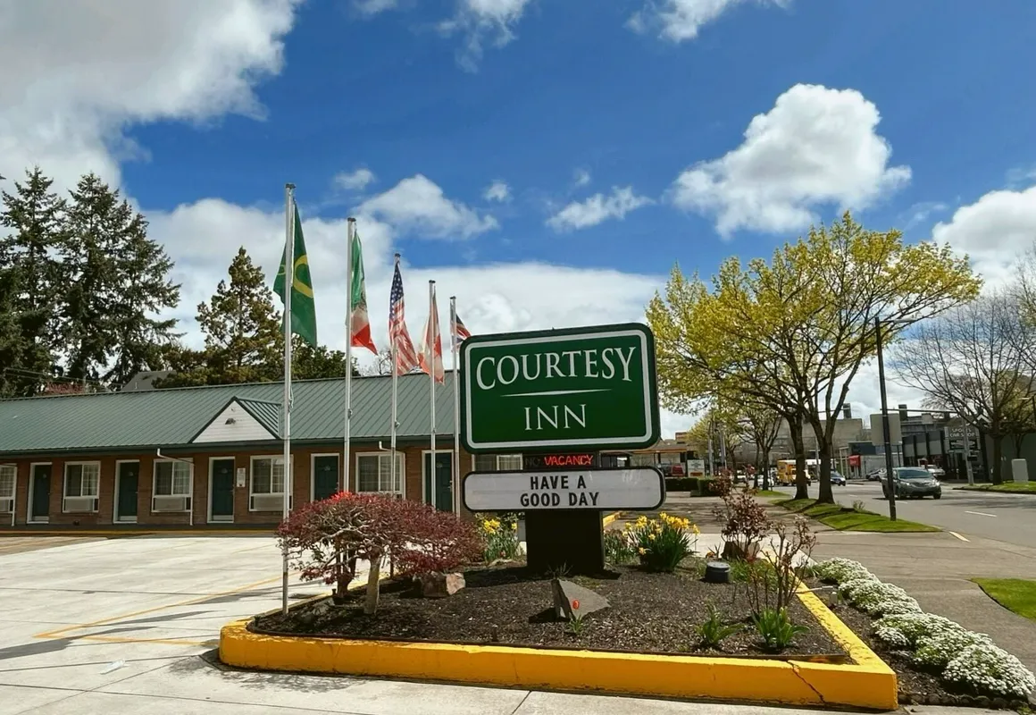 Courtesy Inn Eugene Downtown hotel hero