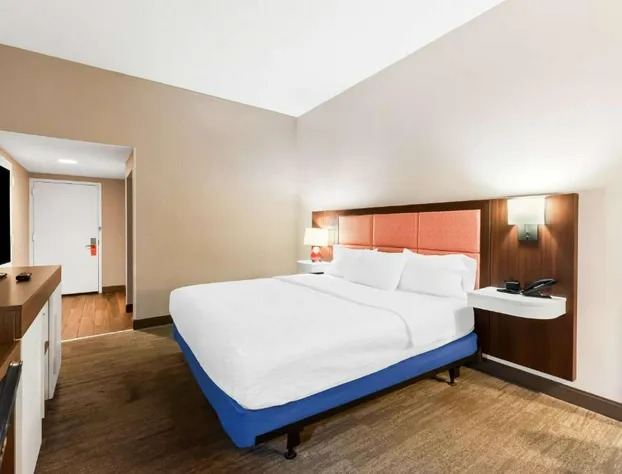 Hampton Inn Pennsville hotel detail image 3