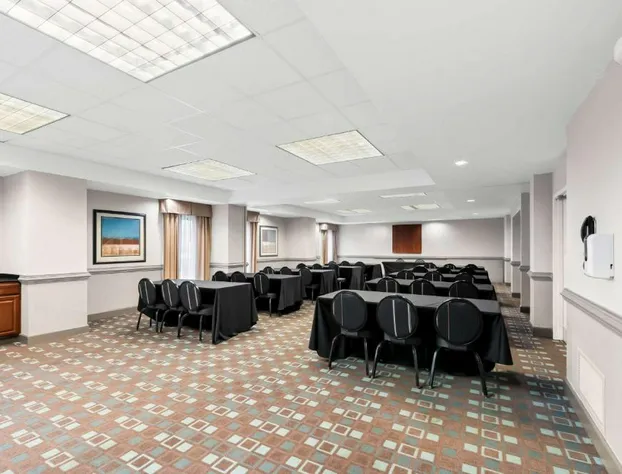 Hampton Inn Pennsville hotel detail image 2