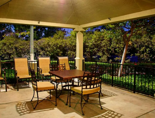 Sonesta Simply Suites Irvine Spectrum hotel detail image 2