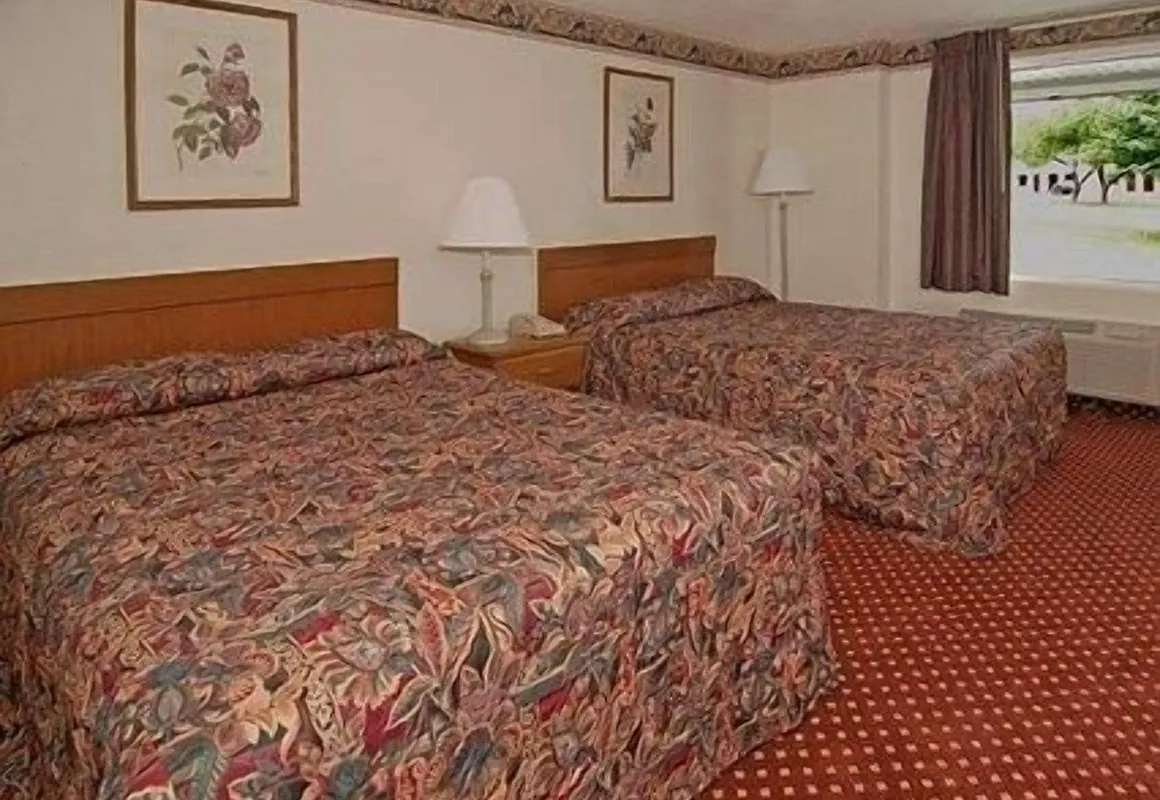 Gateway Inn hotel hero