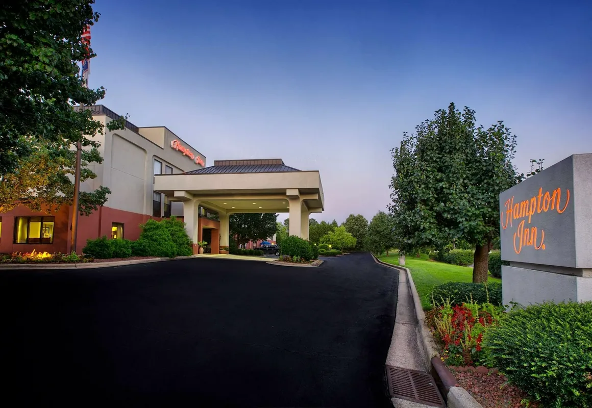 Hampton Inn Raleigh Garner hotel hero