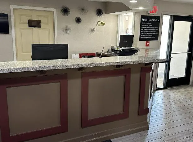 Red Roof Inn & Suites Marysville hotel detail image 4