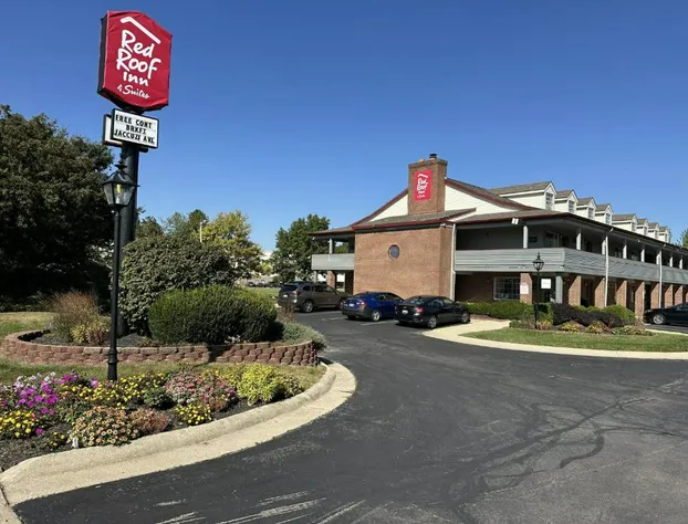 Red Roof Inn & Suites Marysville hotel detail image 1