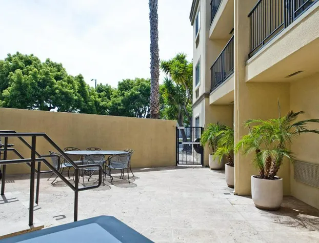 Comfort Inn Sunnyvale - Silicon Valley hotel detail image 2