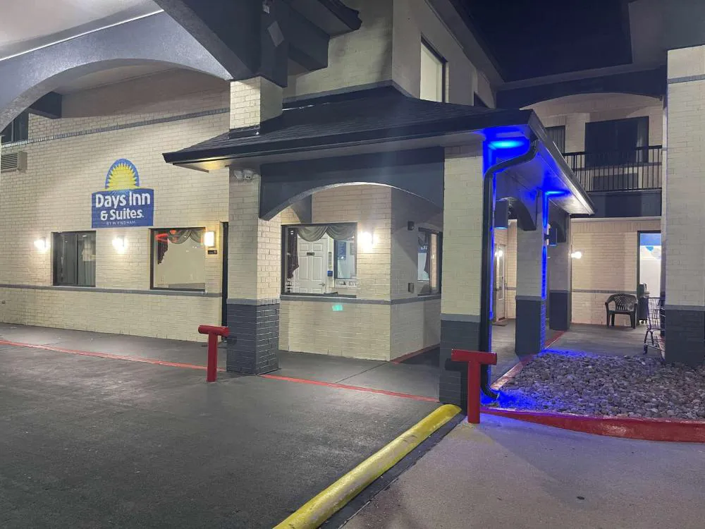 Days Inn by Wyndham Dickinson TX hotel hero