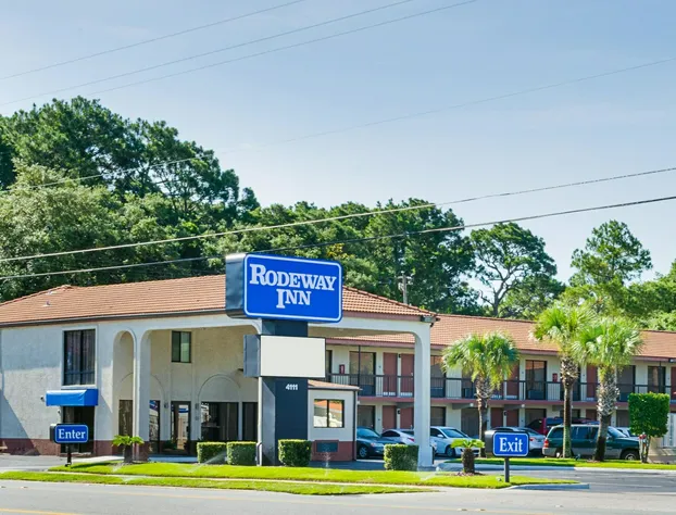 Rodeway Inn Panama City hotel detail image 1