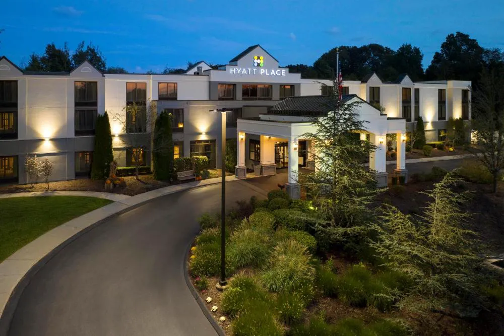 Hyatt Place Mystic hotel hero