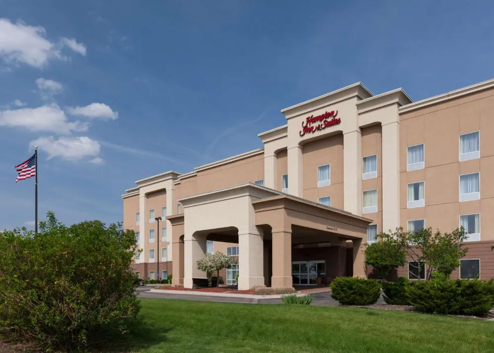 Hampton Inn & Suites Davenport hotel hero