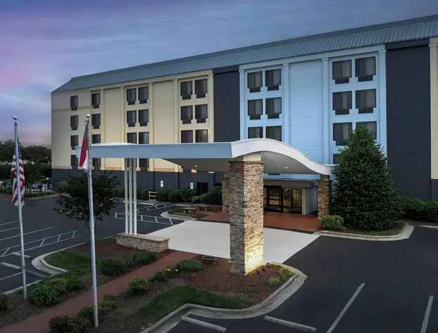 Fairfield Inn & Suites by Marriott Winston-Salem Hanes Mall hotel detail image 1