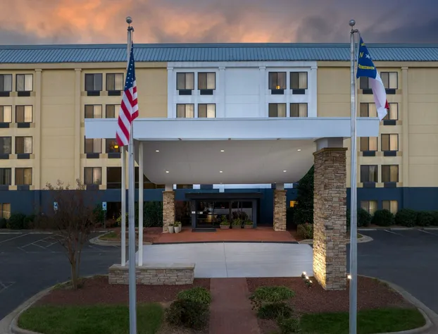 Fairfield Inn & Suites by Marriott Winston-Salem Hanes Mall hotel detail image 1