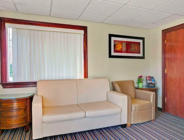 Super 8 by Wyndham Newark DE hotel detail image 3