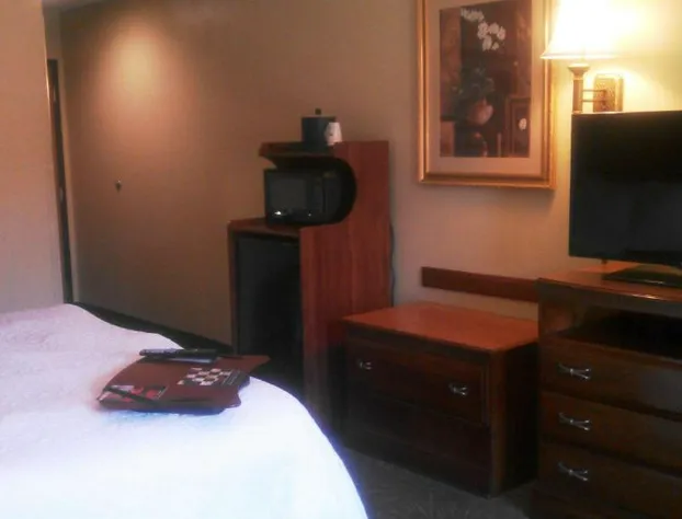 Hampton Inn Greenwood hotel detail image 2