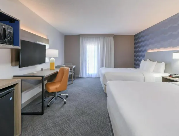 Comfort Inn & Suites At Dollywood Lane hotel detail image 4