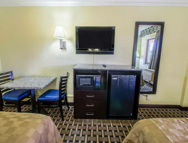 Inn of America - Palm Beach Gardens hotel detail image 3