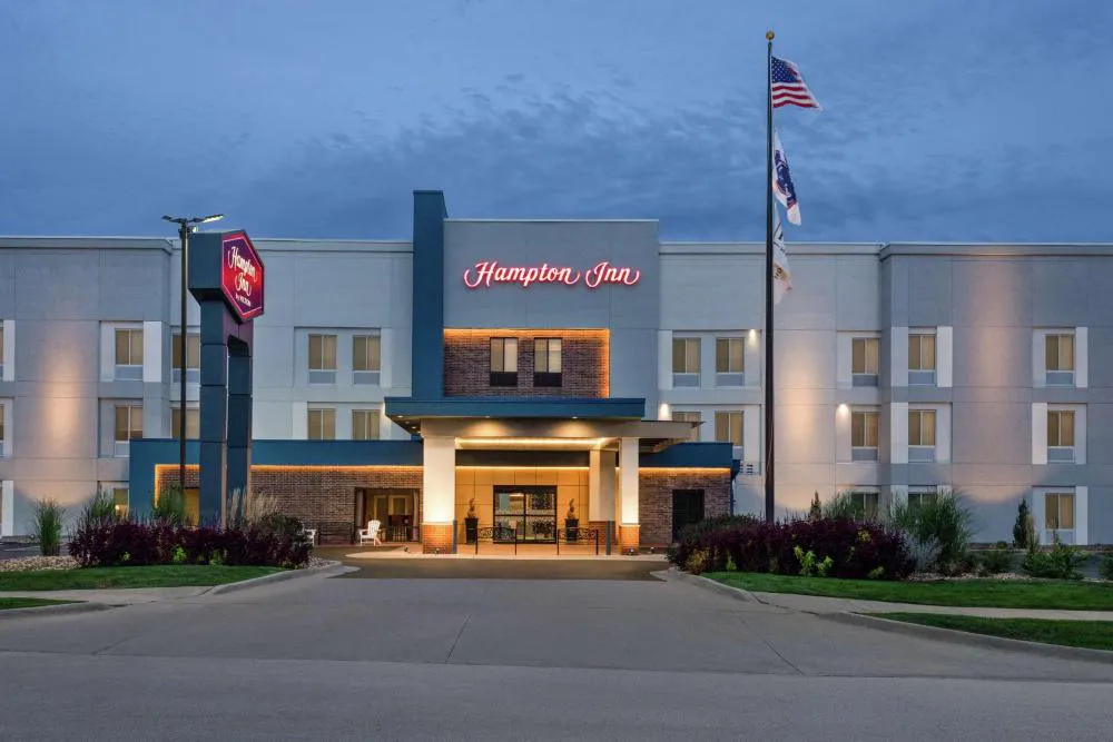 Hampton Inn Kansas City/Blue Springs hotel hero