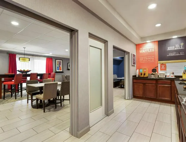 Hampton Inn Kansas City/Blue Springs hotel detail image 4