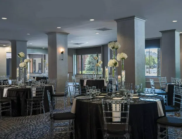 Philadelphia Marriott Old City hotel detail image 3