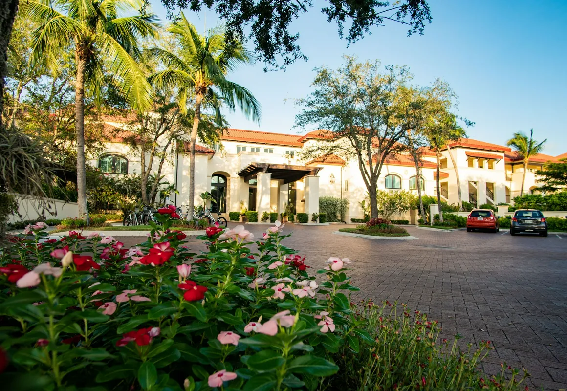 Bellasera Resort hotel hero