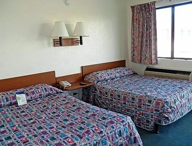 Rodeway Inn Fort Smith I-40 hotel detail image 3