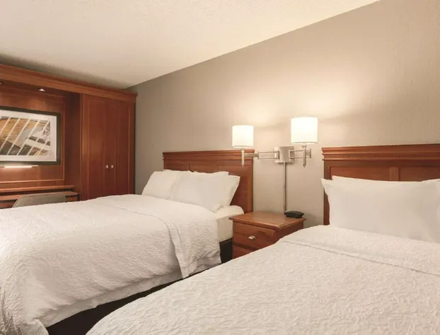 Hampton Inn Des Moines-Airport hotel detail image 4
