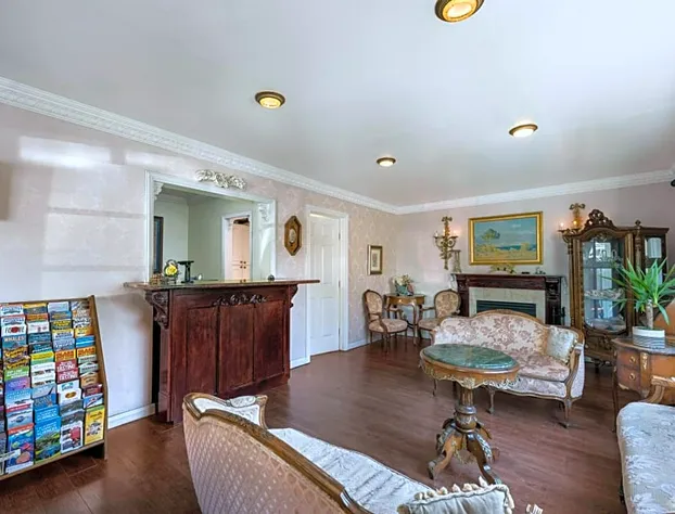 Carmel Inn And Suites hotel detail image 2