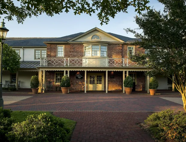 Williamsburg Lodge, Autograph Collection hotel detail image 1