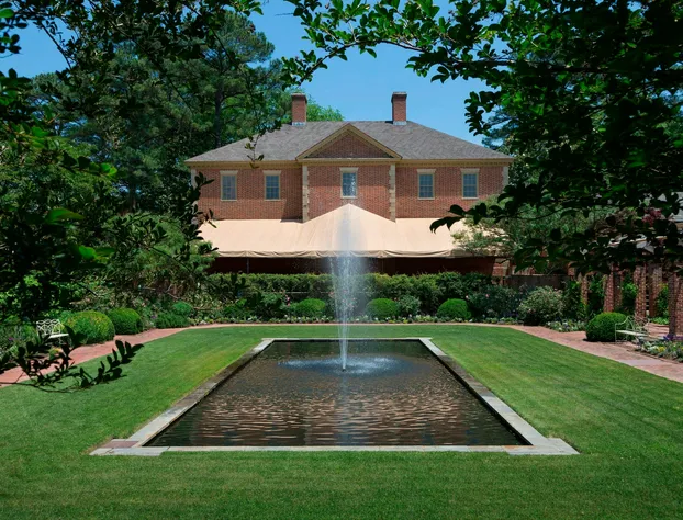 Williamsburg Lodge, Autograph Collection hotel detail image 2