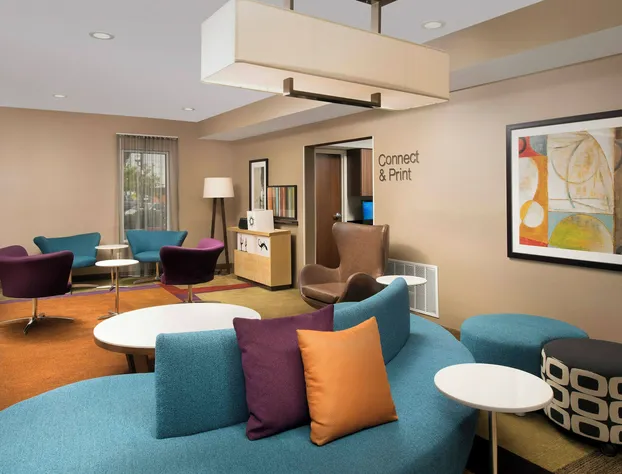 Fairfield Inn & Suites by Marriott Albuquerque Airport hotel detail image 3