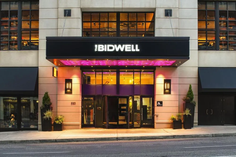 The Bidwell Marriott Portland hotel hero