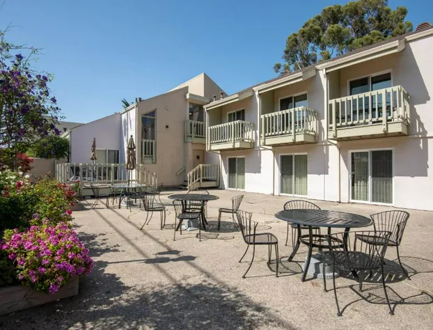 Cannery Row Inn hotel detail image 3