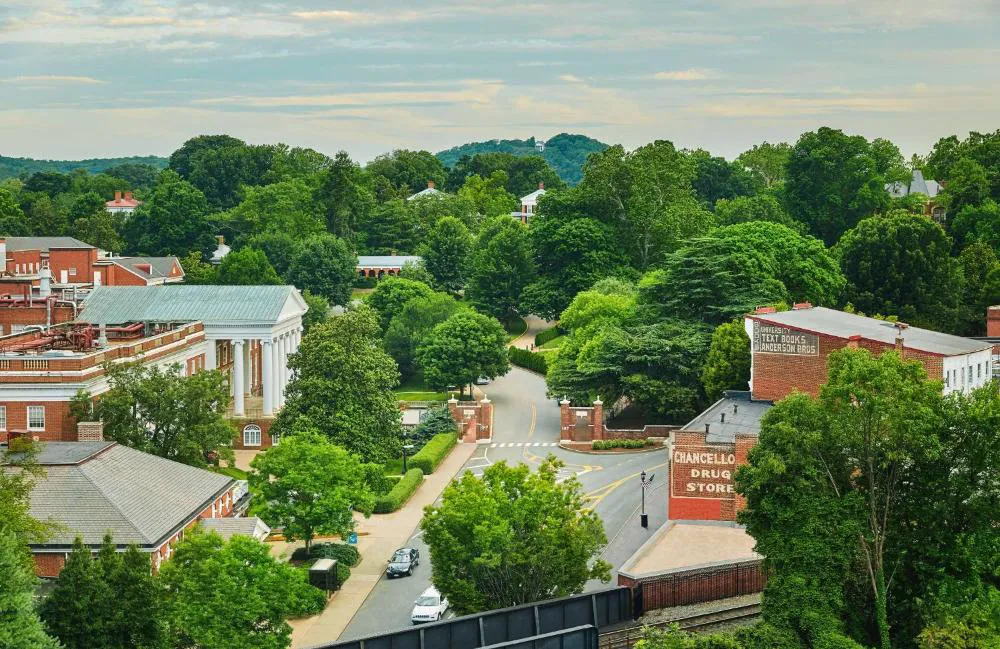 Graduate by Hilton Charlottesville hotel hero