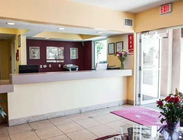 Econo Lodge Albuquerque Old Town hotel detail image 2