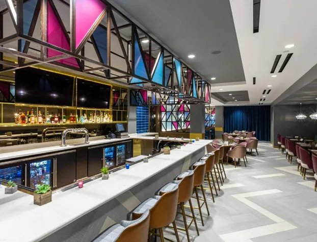 Providence Marriott Downtown hotel detail image 1