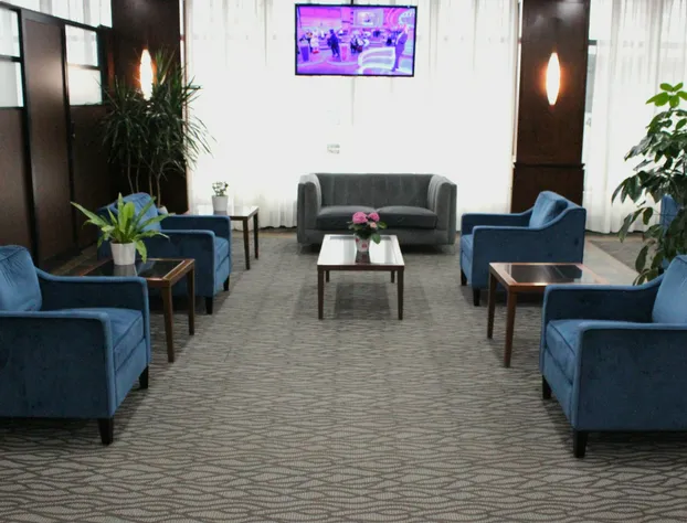 Holiday Inn Montreal Aeroport Airport hotel detail image 2