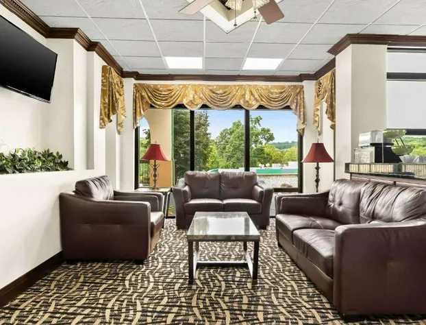 Quality Inn Russellville hotel detail image 4