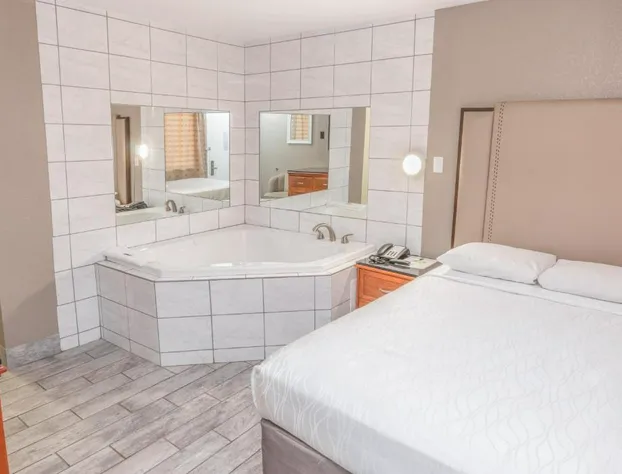 Budgetel Inn & Suites Yuma hotel detail image 4