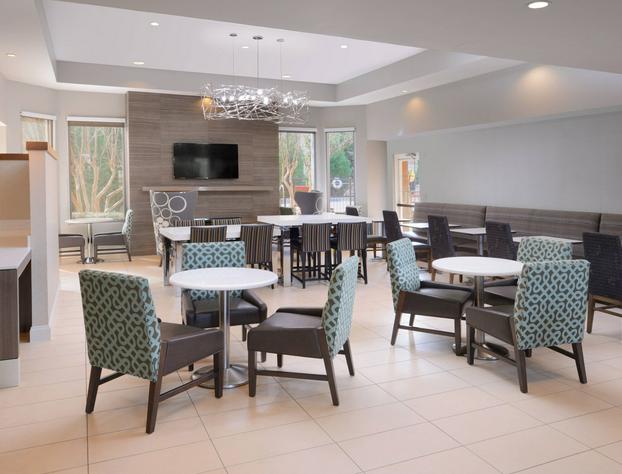 Residence Inn By Marriott San Antonio Airport/Alamo Heights hotel detail image 2