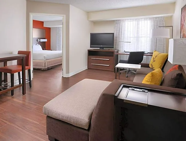 Residence Inn By Marriott San Antonio Airport/Alamo Heights hotel detail image 2