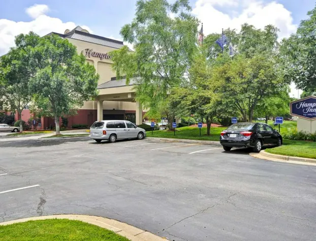 Hampton Inn Kansas City/Overland Park hotel detail image 2