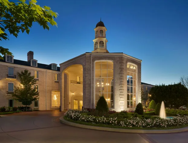 Hilton St. Louis Frontenac hotel detail image 3