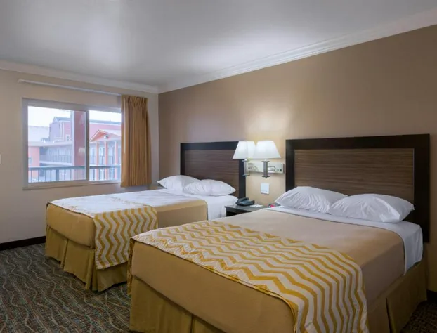 Travelodge by Wyndham Eureka hotel detail image 3