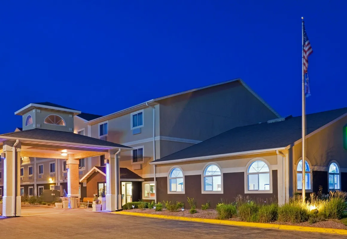 Holiday Inn Express Deforest by IHG hotel hero